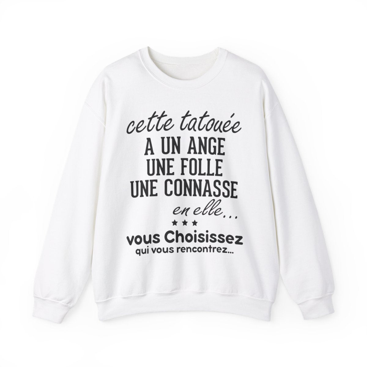 Cette tatouée a un ange une folle une connasse en elle, vous choisissez qui vous rencontrez