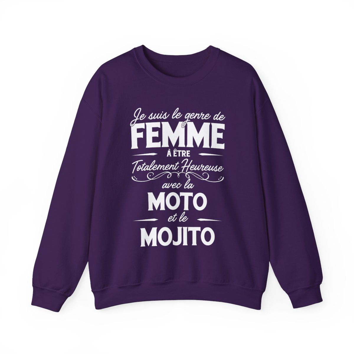 Je suis le genre de femme à être totalement heureuse avec le moto et le mojito
