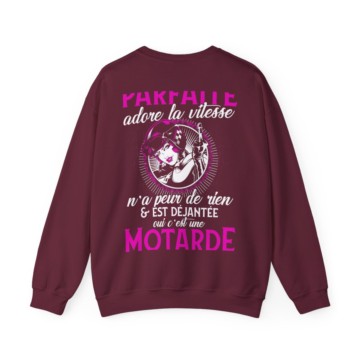 La femme parfaite adore la vitesse n'a peur de rien et est déjantée