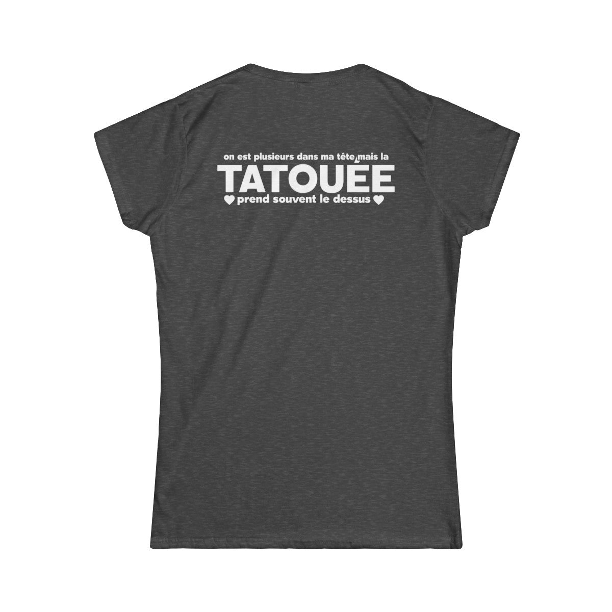 On est plusieurs dans ma tête mais la tatouée prend souvent le dessus