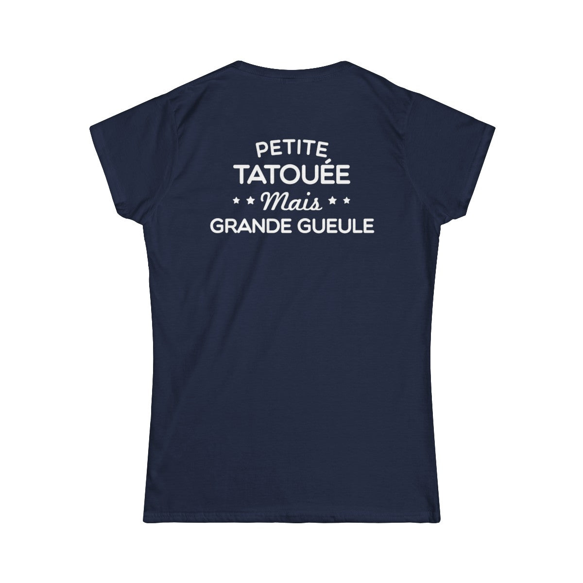 Petite tatouée mais grande gueule
