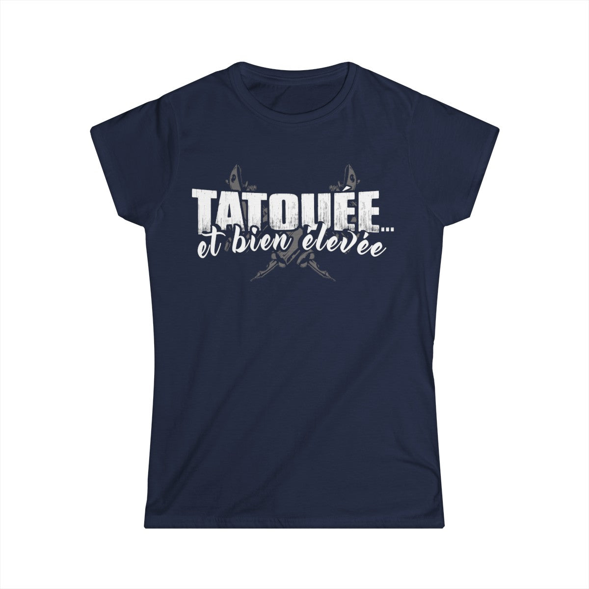 Tatouée et bien élevée