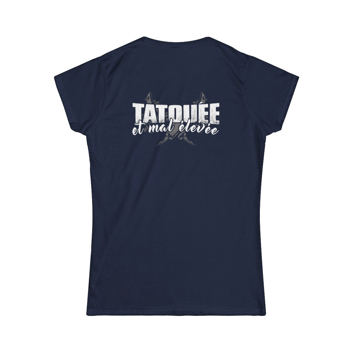 Tatouée et mal élevée