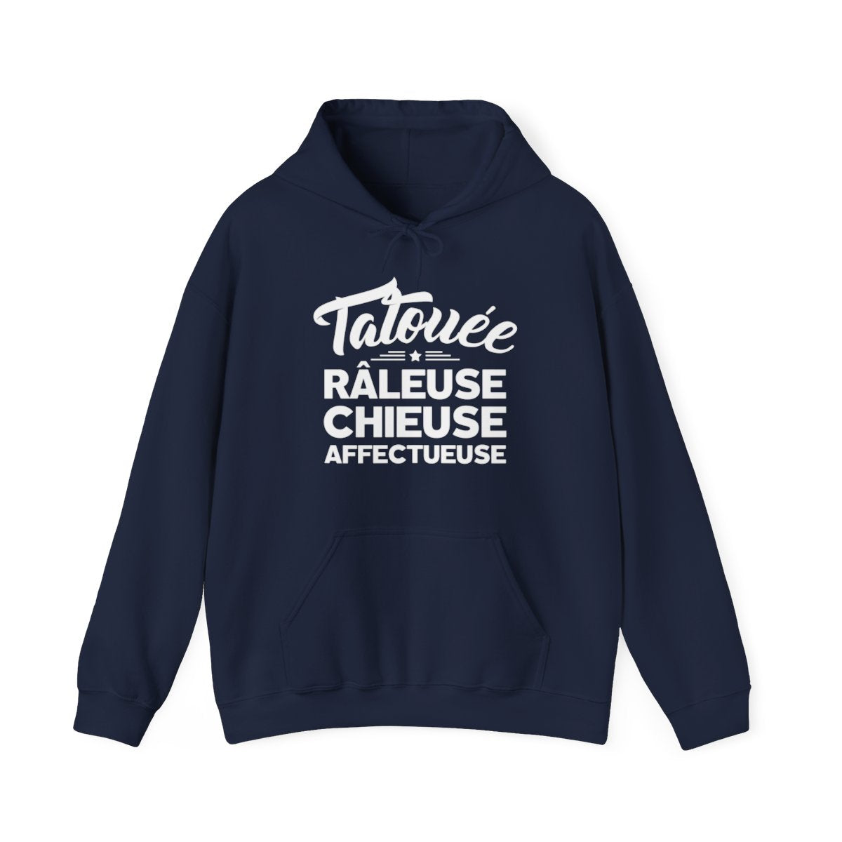 Tatouée, râleuse, chieuse, affectueuse