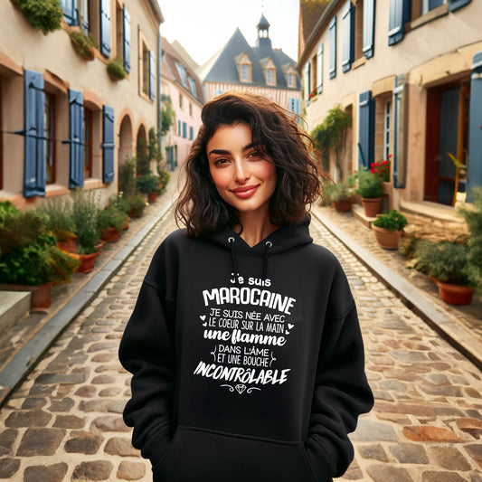 Je suis Marocaine, je suis née avec le coeur sur la mai