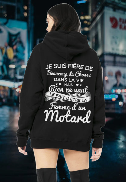Je suis fière de beaucoup de choses dans la vie mais rien ne vaut le fait d'être la femme d'un motard