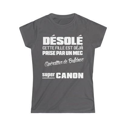 Prise par un Opérateur de Bulldozer séduisant