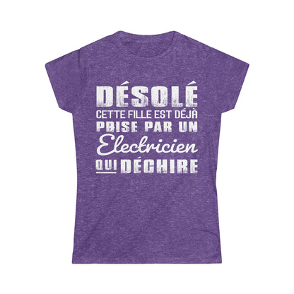 Prise par un Électricien qui déchire