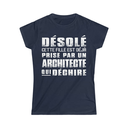 Prise par un Architecte qui déchire