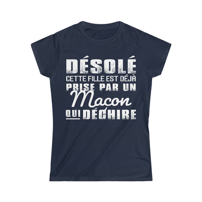 Prise par un Maçon qui déchire