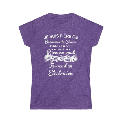 Fière femme d'un Électricien