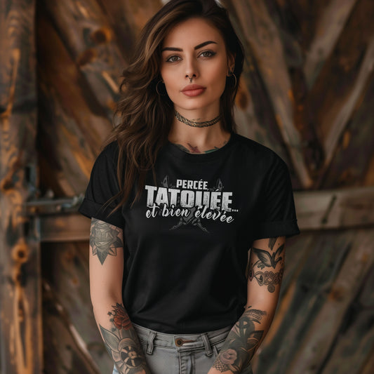 Percée, tatouée et bien élevée