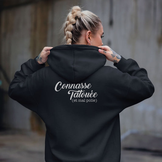 Connasse tatouée et mal polie