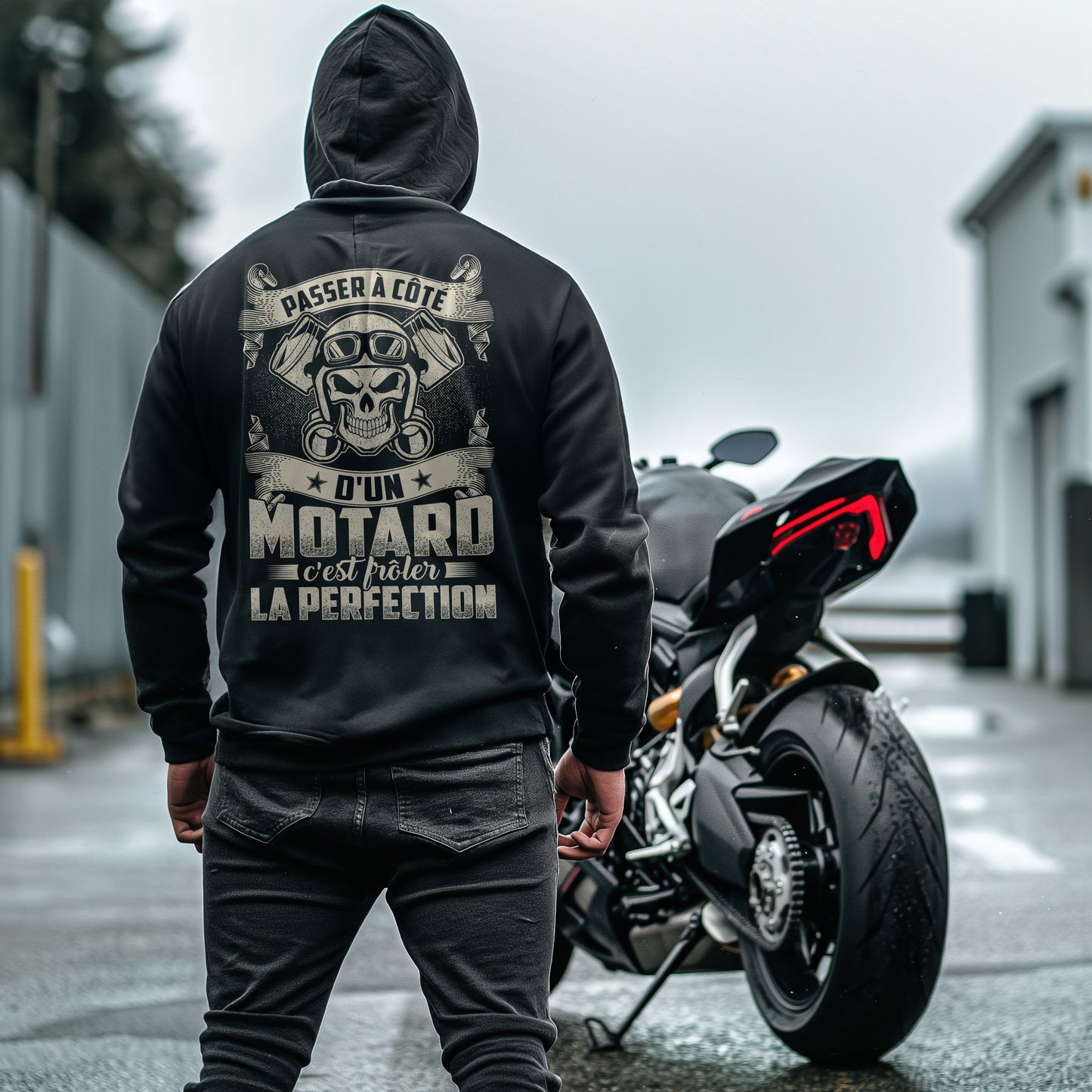 Passer à côte d'un motard c'est frôler la perfection