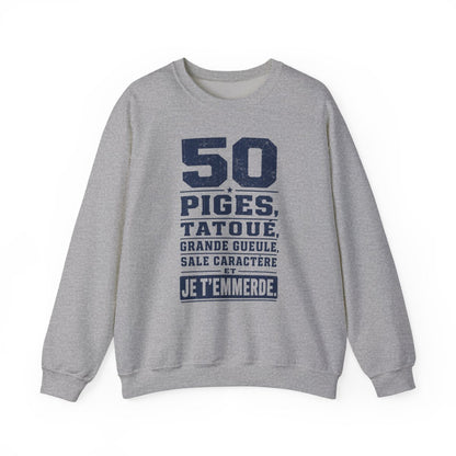 50 piges, tatoué, grande gueule, sale caractère et je t'emmerde