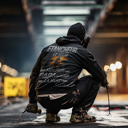 Etancheur le jour, papa la nuit