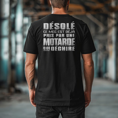 Désolé ce mec est déjà pris par une motarde qui déchire