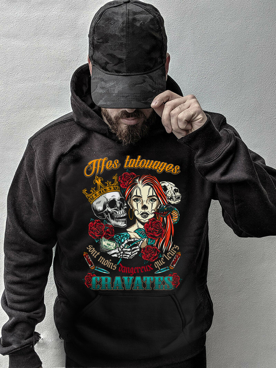 Mes tatouages sont moins dangereux que leurs cravates