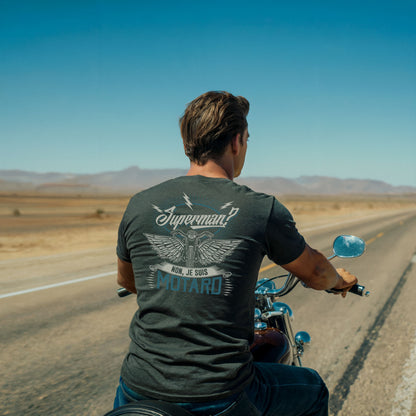 Superman ? Non, je suis motard