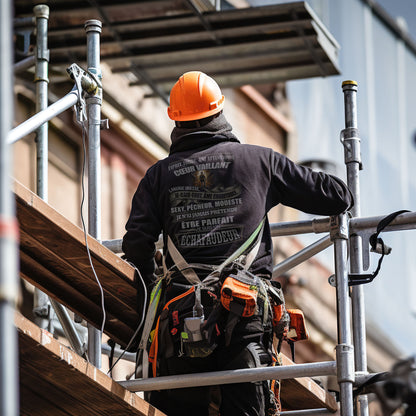 Je n'ai jamais prétendu être parfait, je suis un Échafaudeur