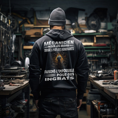 Mécanicien, les braves dirigés par les ignorants