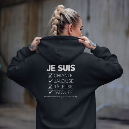 Je suis chiante, jalouse, râleuse, tatouée mais tellement attachante qu'en me pardonne tout