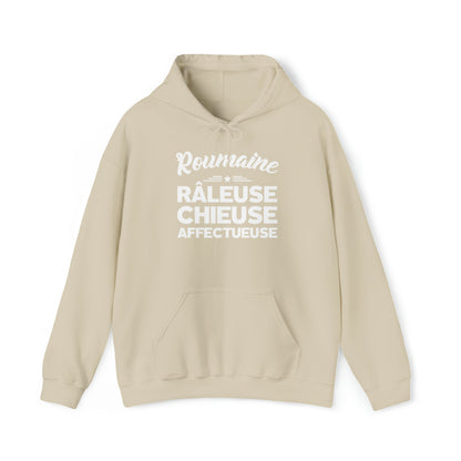 Roumaine, Râleuse, Chieuse, Affectueuse