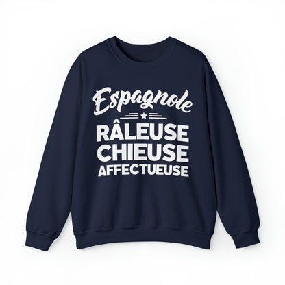 Espagnole, Râleuse, Chieuse, Affectueuse