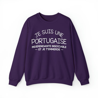 Je suis une Portugaise indépendante insociable