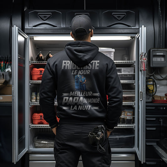 Frigoriste le jour, papa la nuit