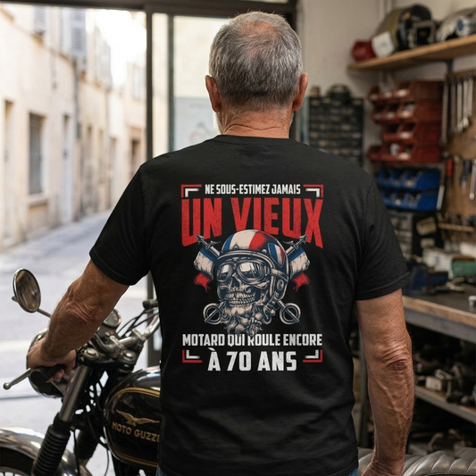 Ne sous-estimez jamais un vieux motard qui roule encore à 70 ans