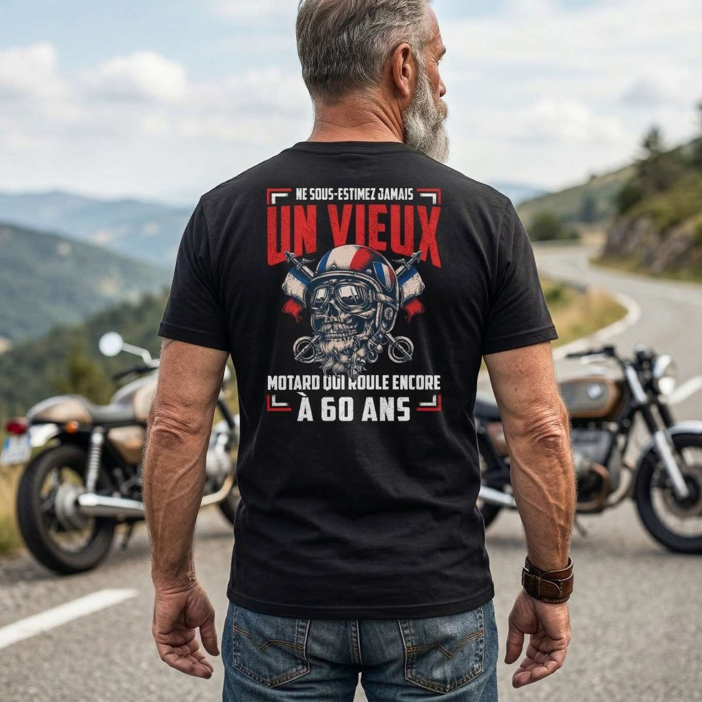 Ne sous-estimez jamais un vieux motard qui roule encore à 60 ans