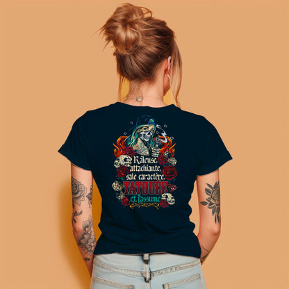 Râleuse, attachiante, sale caractère, tatouée et j'assume