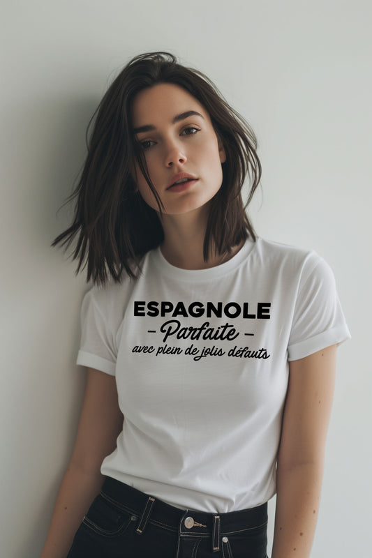 Espagnole parfaite avec plein de jolis défauts