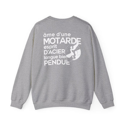 ÂME D'UNE MOTARDE, ESPRIT D'ACIER, LANGUE BIEN PENDUE