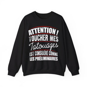 Attention! Toucher mes tatouages est considéré comme les préliminaires