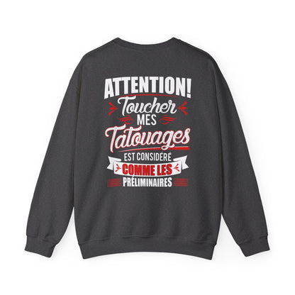 Attention! Toucher mes tatouages est considéré comme les préliminaires