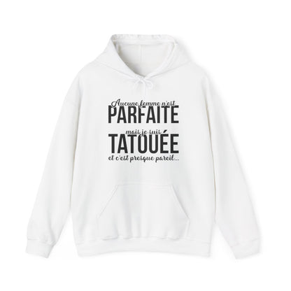 Aucune femme n'est parfaite mais je suis tatouée et c'est presque pareil