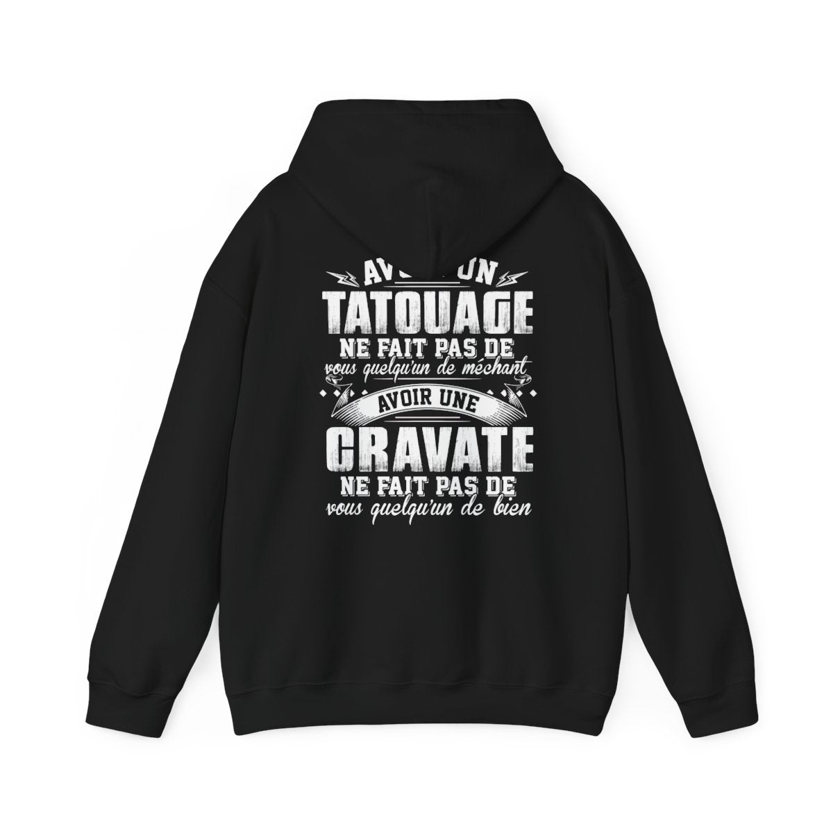 Avoir un tatouage ne fait pas de vous quelqu'un de méchant avoir une cravate ne fait pas de vous quelqu'un de bien