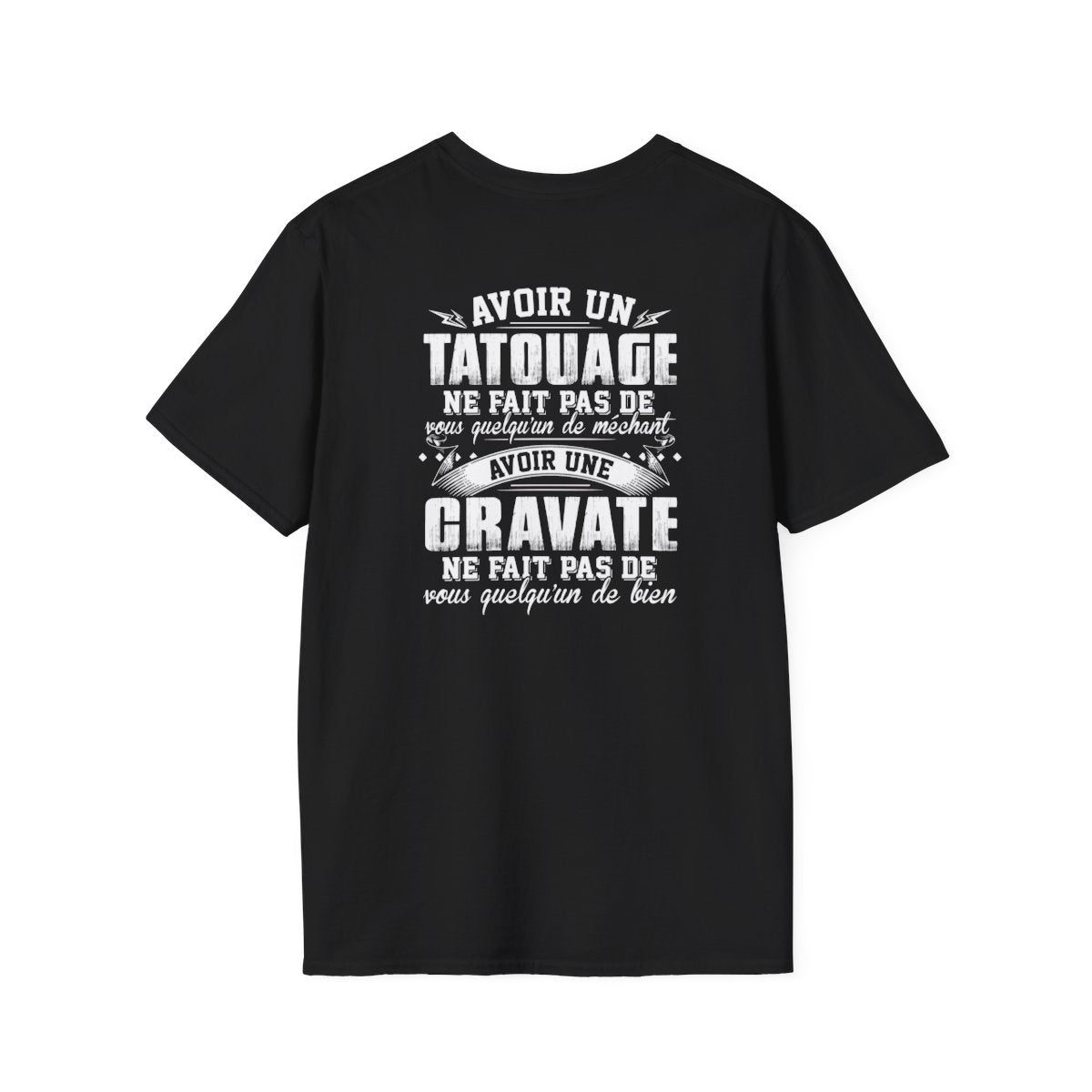 Avoir un tatouage ne fait pas de vous quelqu'un de méchant avoir une cravate ne fait pas de vous quelqu'un de bien