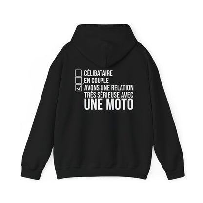 Avons un relation très sérieuse avec une moto