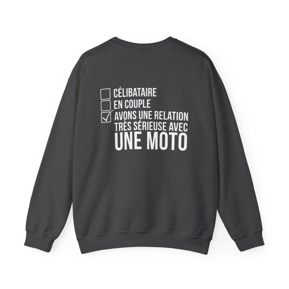 Avons un relation très sérieuse avec une moto