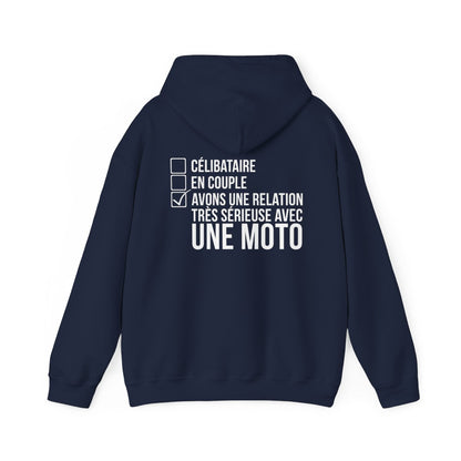 Avons un relation très sérieuse avec une moto