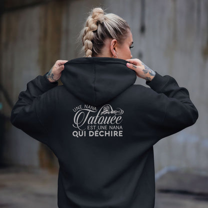 Une nana tatouée est une nana qui déchire