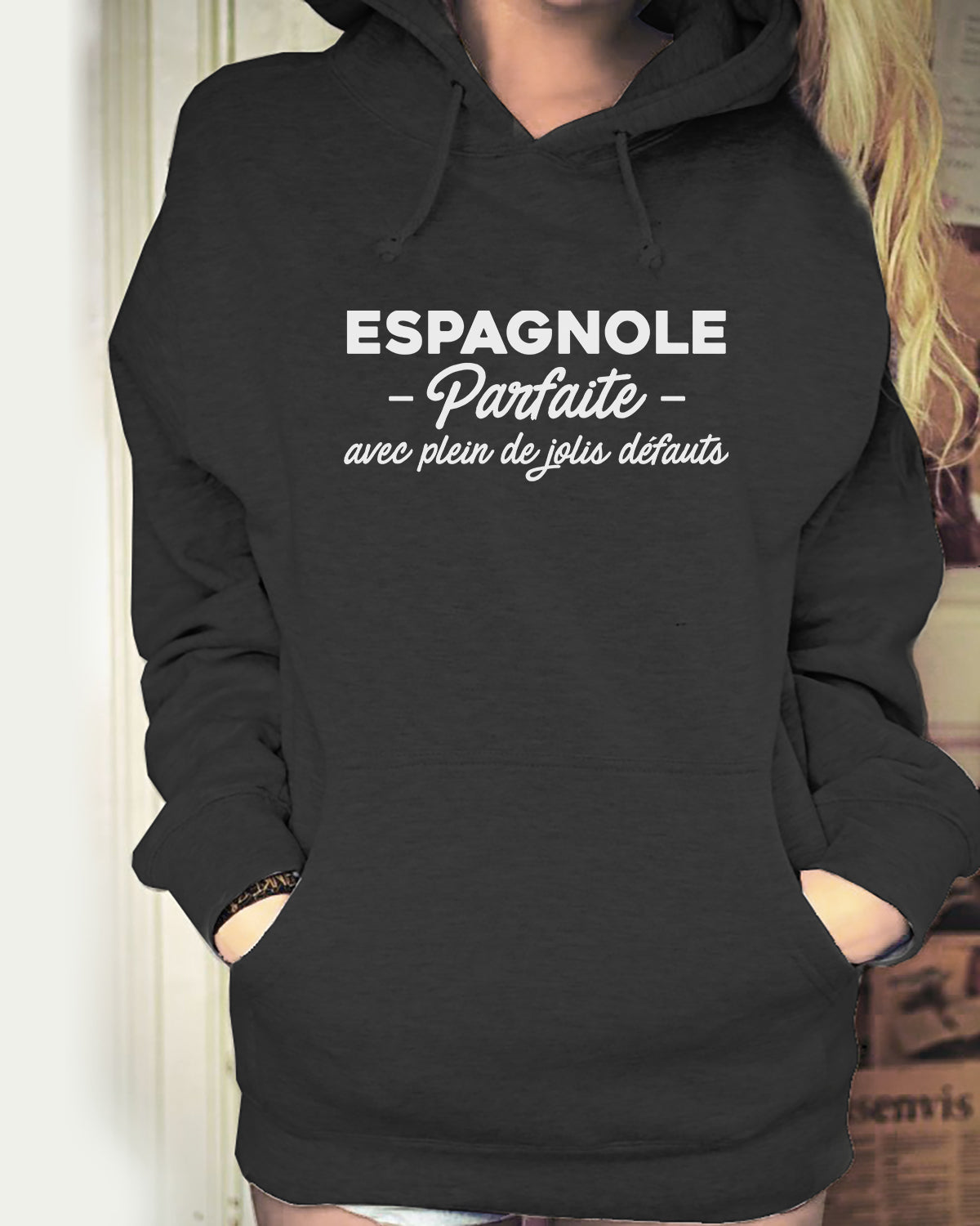 Espagnole parfaite avec plein de jolis défauts