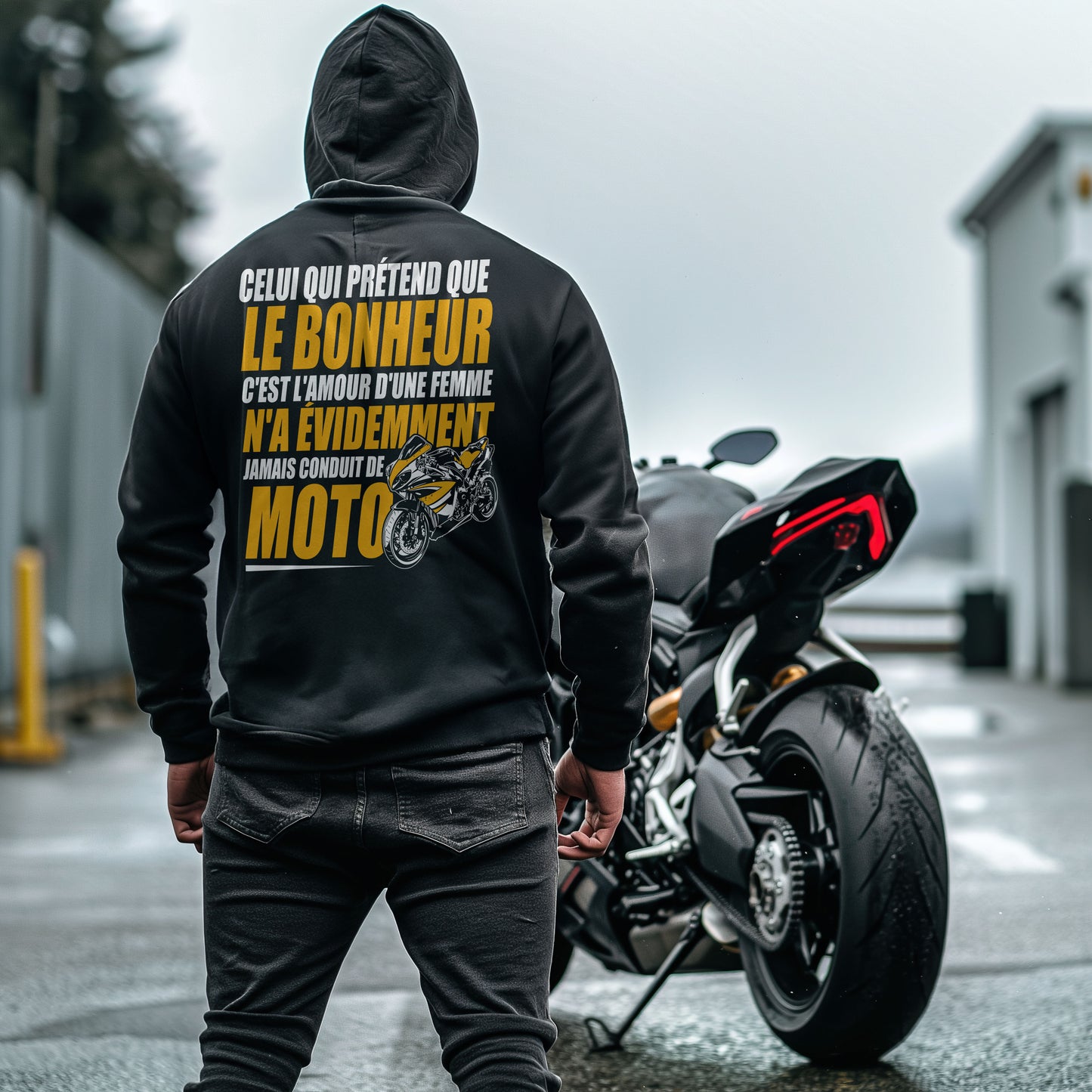 C'est l'amour d'une femme n'a évidemment jamais conduit de moto