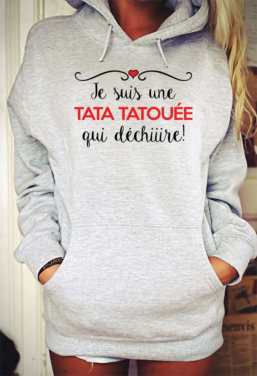 Je suis une tata tatouée qui déchire