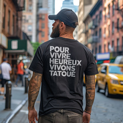 Pour vivre heureux vivons tatoué