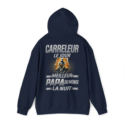 Carreleur le jour, papa la nuit