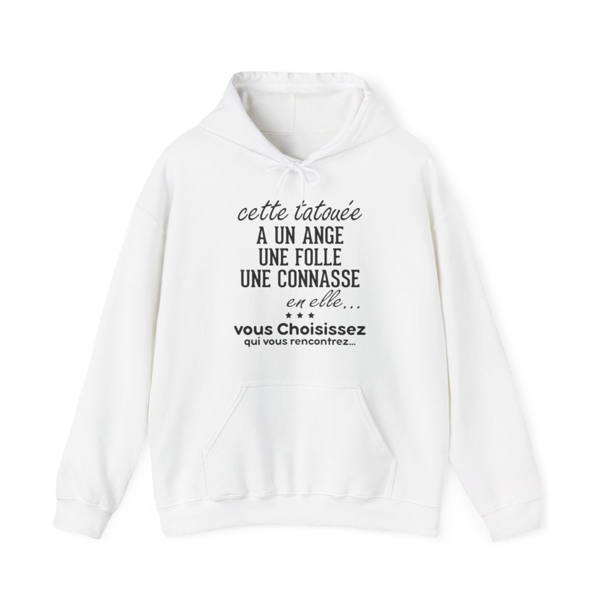 Cette tatouée a un ange une folle une connasse en elle, vous choisissez qui vous rencontrez
